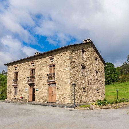 Finca O Bizarro Trabada Exteriör bild